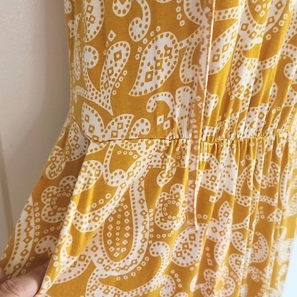 Boden Eliza Yellow Paisley Sleeveless Jersey Summer Midi Dress Size 2 - Picture 7 of 8